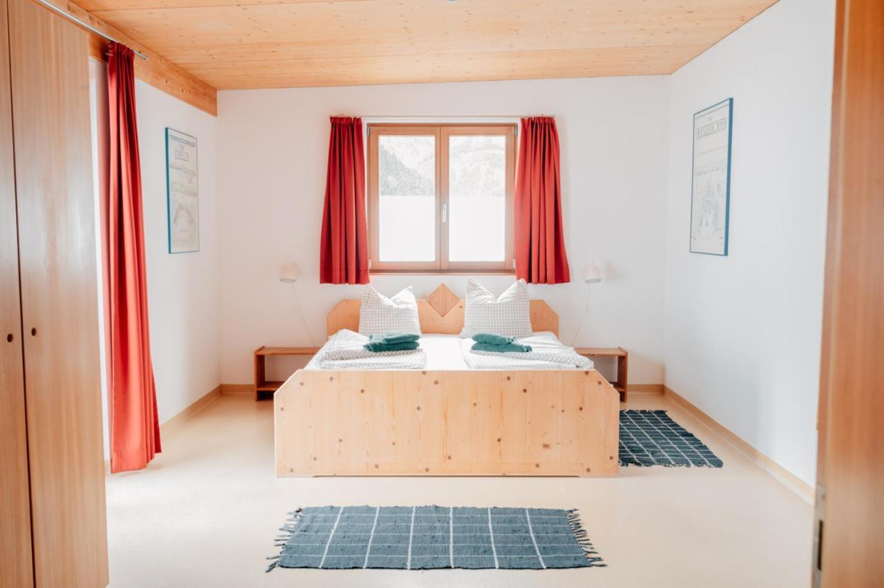 Hotel Reiterhof Berggut Gaicht à Nesselwängle Extérieur photo