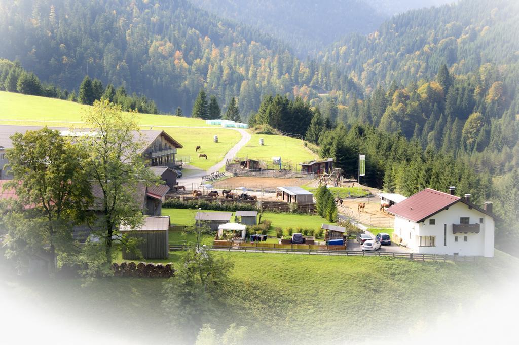 Hotel Reiterhof Berggut Gaicht à Nesselwängle Extérieur photo