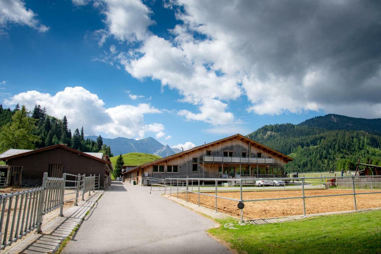 Hotel Reiterhof Berggut Gaicht à Nesselwängle Extérieur photo